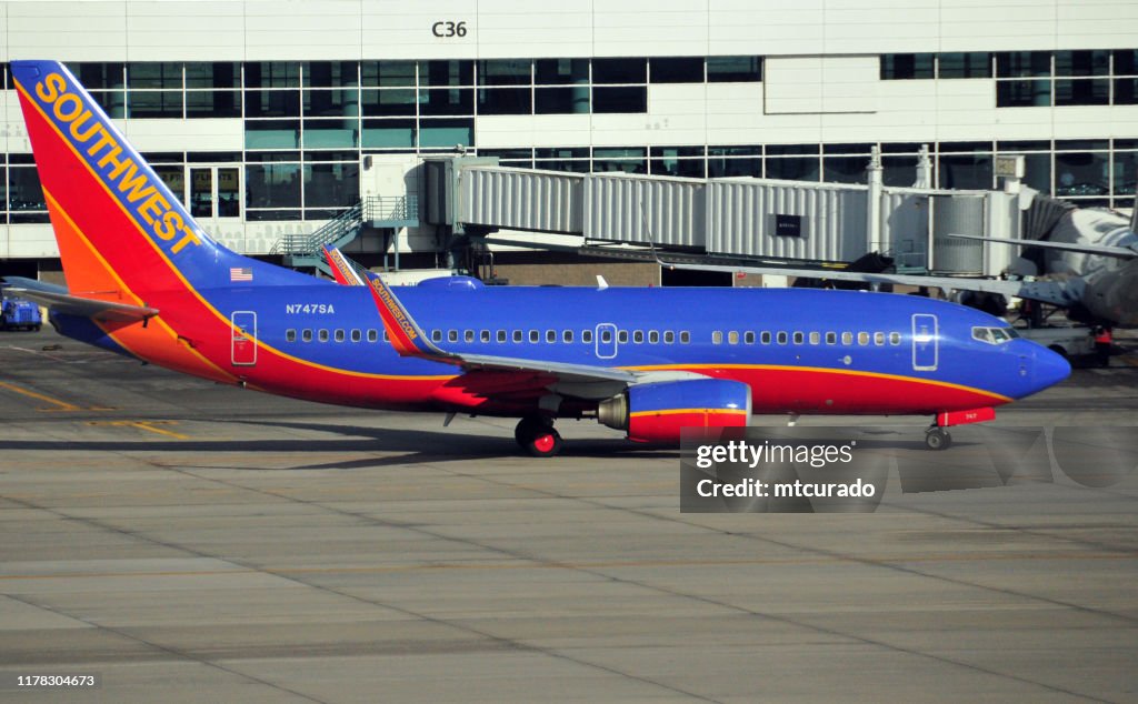 Boeing 737 NG (New Generation) von Southwest Airlines am Denver International Airport, Denver, Colorado, USA