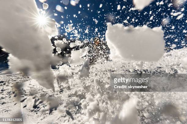close up of splashing powder snow. - ski closeup imagens e fotografias de stock