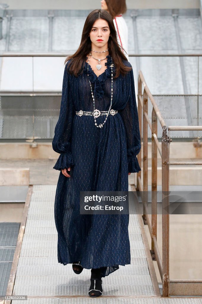 Chanel : Runway - Paris Fashion Week - Womenswear Spring Summer 2020