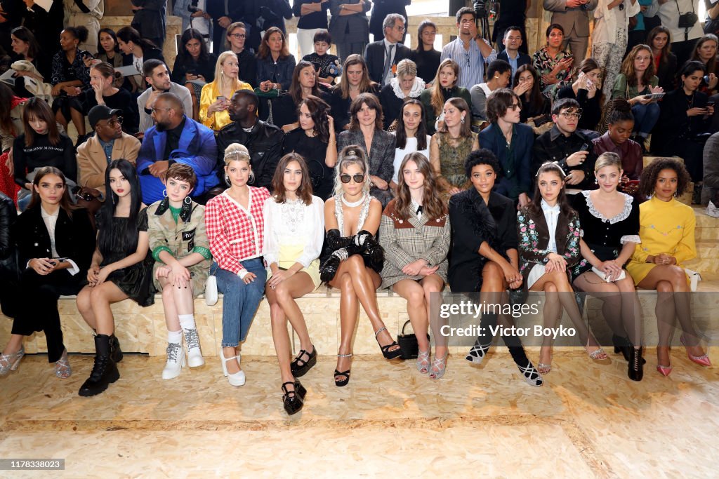 Miu Miu : Front Row - Paris Fashion Week - Womenswear Spring Summer 2020