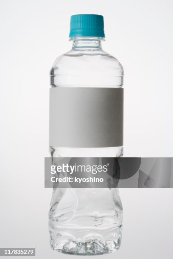 https://media.gettyimages.com/id/117835279/photo/isolated-shot-of-bottle-with-blank-label-on-white-background.jpg?s=170667a&w=gi&k=20&c=Ppg2y5WOuMaxxH-0ho_JD1pk0t5FCkQDojOhccLhbGc=