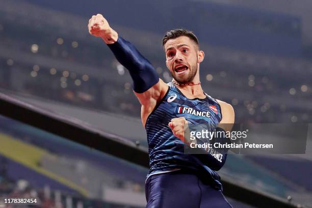 Valentin Lavillenie of France competes in the Men's Pole Vault final during day five of 17th IAAF World Athletics Championships Doha 2019 at Khalifa...