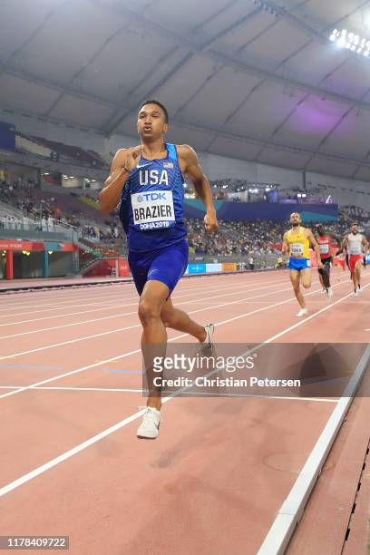 Donavan Brazier of the United States races to the finish line to win gold in the Men's 800 Metres final during day five of 17th IAAF World Athletics...
