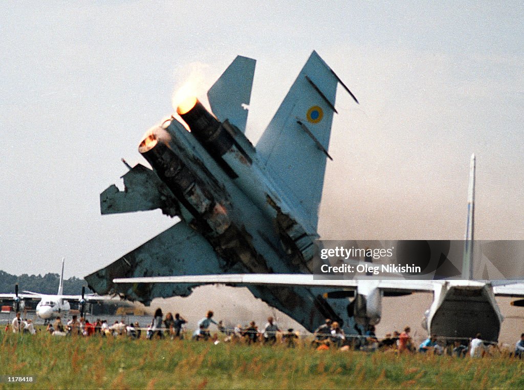 Jet Crashes at Ukraine Air Show