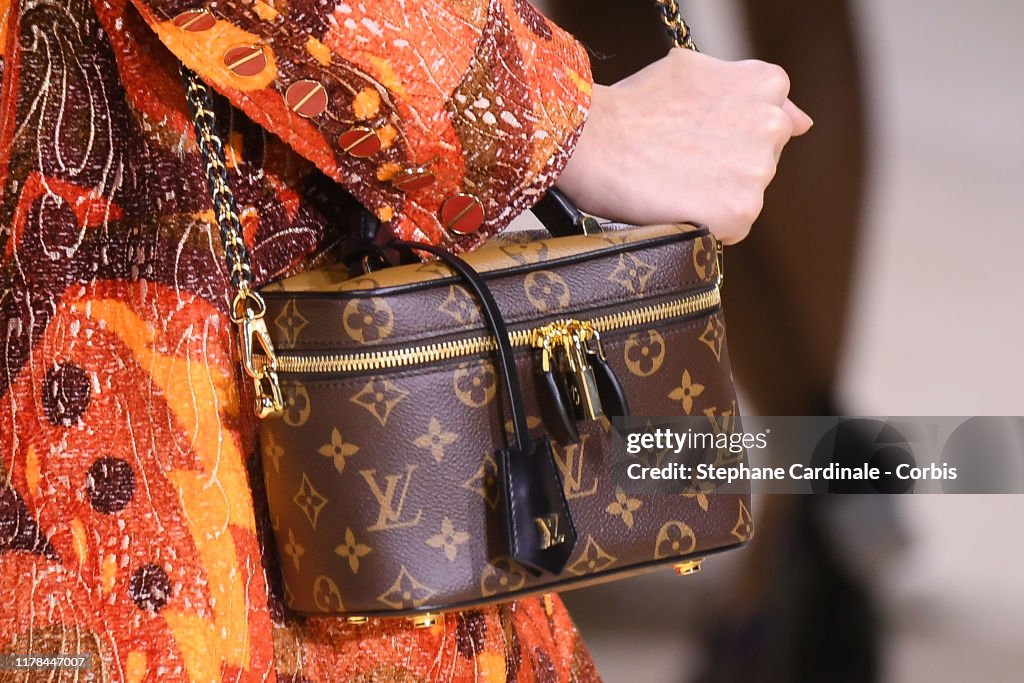 Louis Vuitton : Runway - Paris Fashion Week - Womenswear Spring Summer 2020
