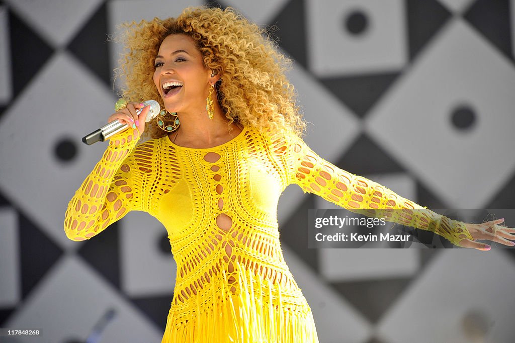 Beyonce Performs On ABC's "Good Morning America"