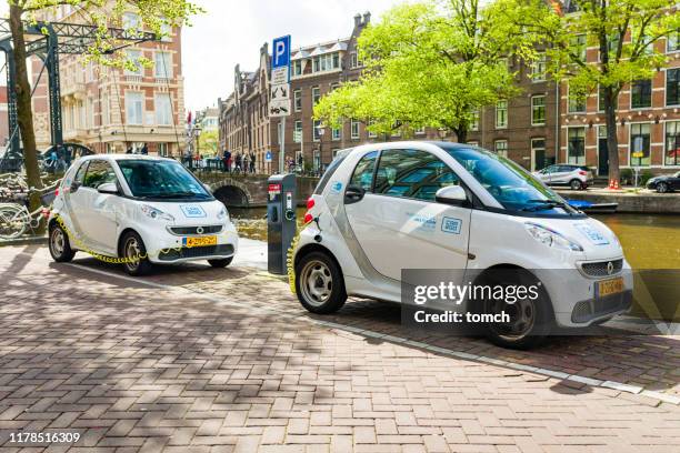 carsharing en amsterdam - música electro fotografías e imágenes de stock