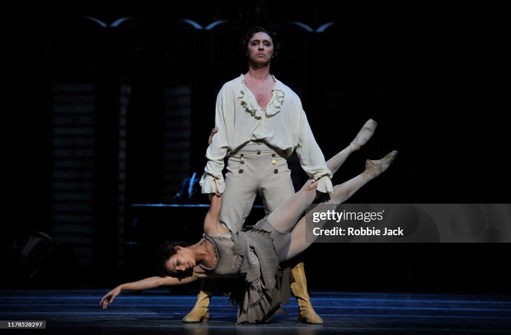 The Royal Ballet's Production Of Kenneth MacMillan's "Manon"