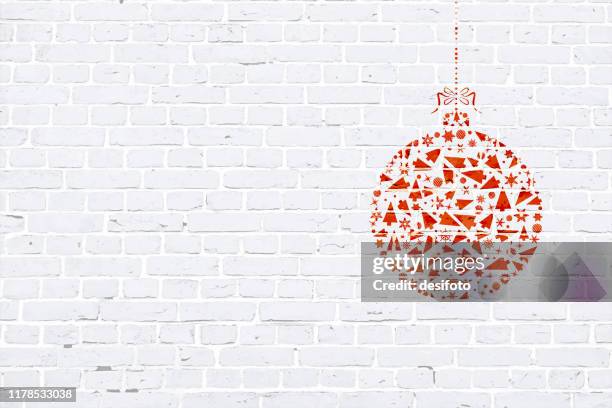 moderne weiße farbe ziegel muster wand textur grunge hintergrund xmas vektor-illustration mit einer roten weihnachtskugel graffiti an der wand - graffiti on brick wall stock-grafiken, -clipart, -cartoons und -symbole