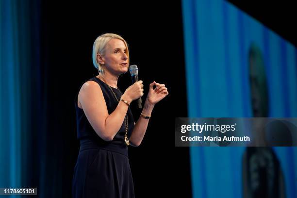 Elizabeth Gilbert, New York Times best-selling author of Eat, Pray, Love and one of the most-viewed TED speakers of all time @gilbertliz speaks on...