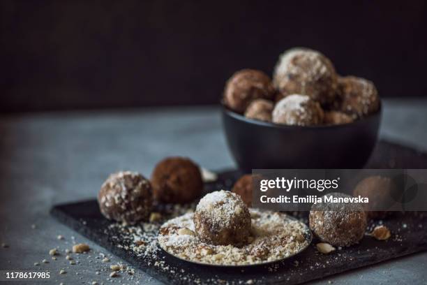 handmade chocolate truffles - chocolate truffle stock pictures, royalty-free photos & images