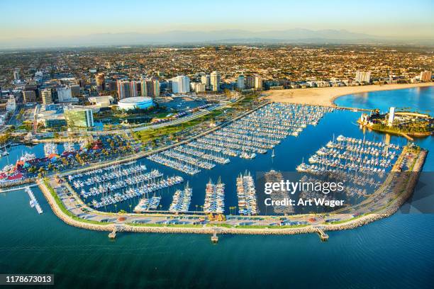 long beach california aerial - 42nd toyota grand prix of long beach press day stockfoto's en -beelden