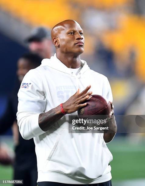 Ryan Shazier of the Pittsburgh Steelers looks on prior to the game against the Cincinnati Bengals at Heinz Field on September 30, 2019 in Pittsburgh,...