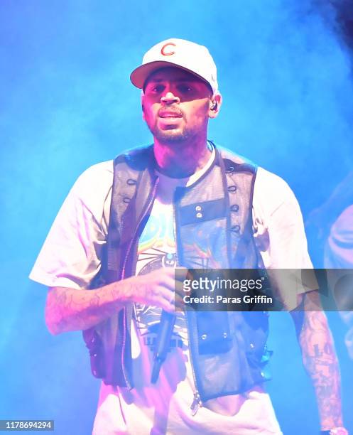 Singer Chris Brown performs onstage during his "IndiGOAT" tour at State Farm Arena on October 02, 2019 in Atlanta, Georgia.
