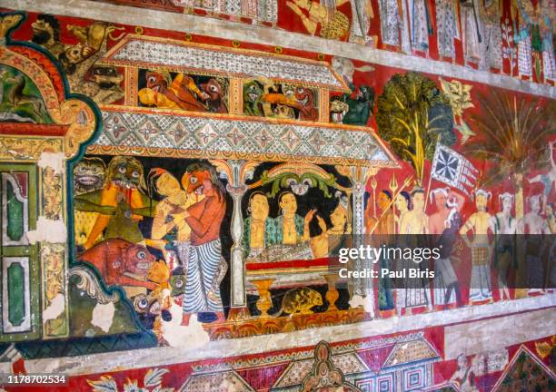 old murals inside the caves of the buddhist temple, mulkirigala raja maha vihara temple, sri lanka - buddha painting stock pictures, royalty-free photos & images