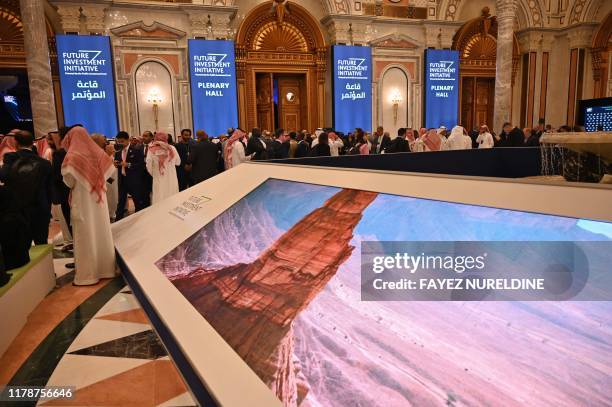 Conference Stage Riyadh King Abdulaziz Conference Centre Photos and Premium High Res Pictures ...