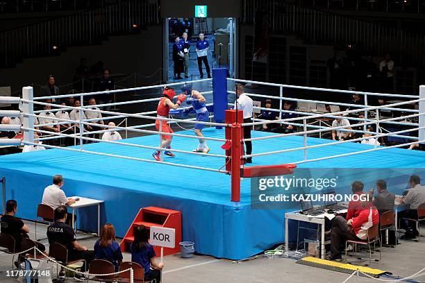Officials In Boxing Boxing Judge Photos and Premium High Res Pictures - Getty Images