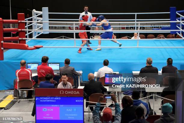 Officials In Boxing Boxing Judge Photos and Premium High Res Pictures - Getty Images