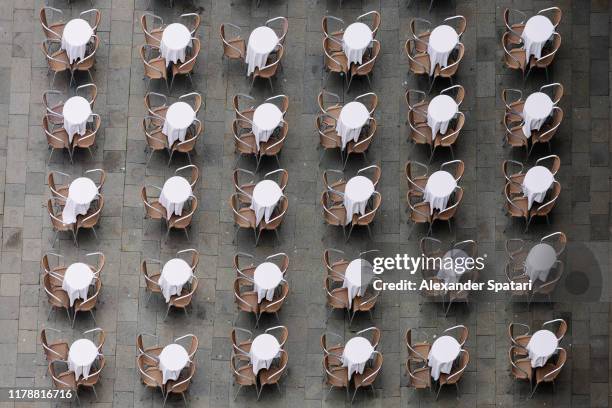 cafe in venice, aerial view - restaurant chairs stock pictures, royalty-free photos & images