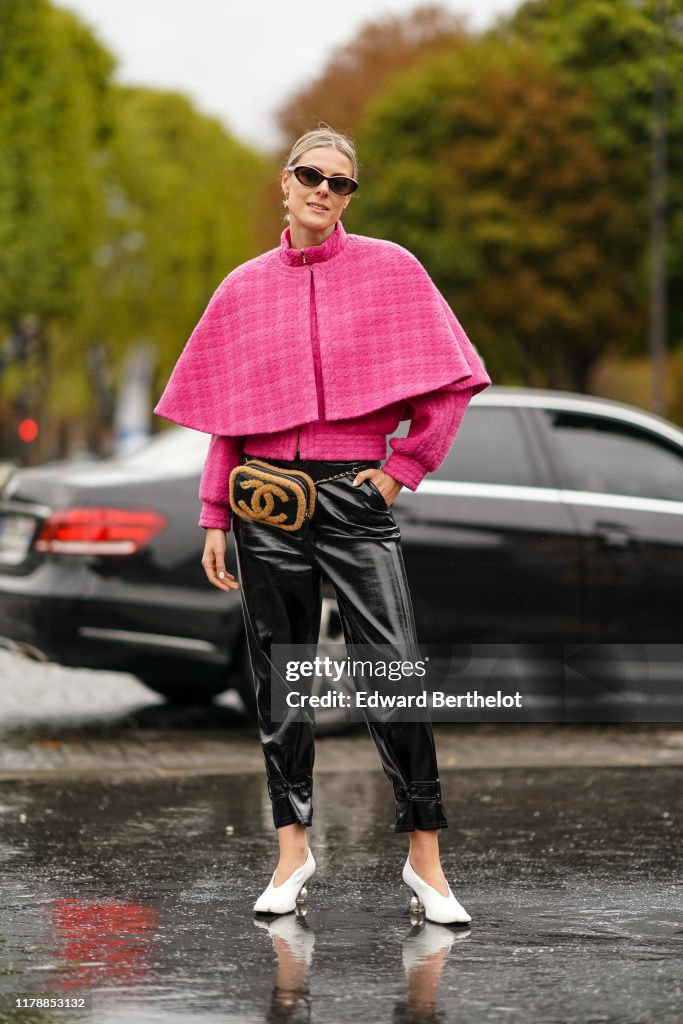 Street Style : Paris Fashion Week - Womenswear Spring Summer 2020 : Day Nine