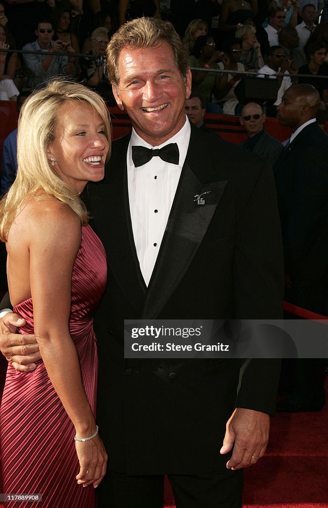 Who Is Joe Theismann Married To