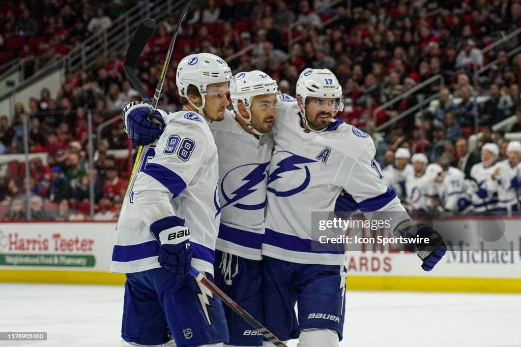 NHL: OCT 06 Lightning at Hurricanes