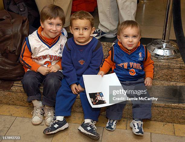 Fans during New York Knick Stephon Marbury In-Store Appearance at Joseph Abboud at Bloomingdale's at Bloomingdale's in New York City, New York,...