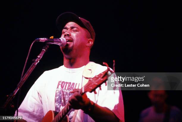 Darius Rucker of Hootie & the Blowfish performs onstage circa 1995.