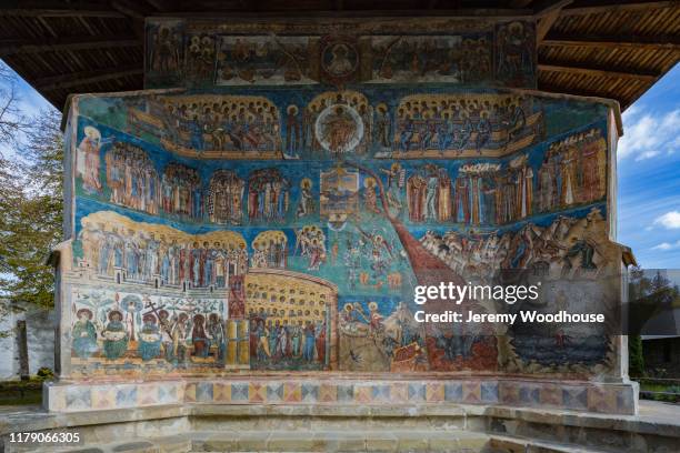 fresco of the last judgement - jury loisirs photos et images de collection