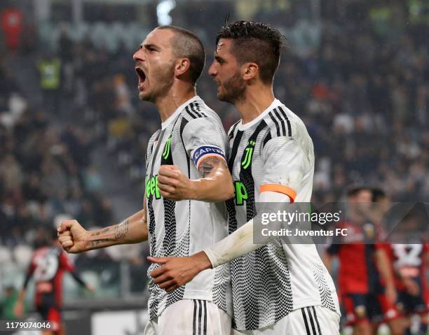 Leonardo Bonucci of Juventus celebrates after his opening goal with teammate Rodrigo Bentancur during the Serie A match between Juventus and Genoa...
