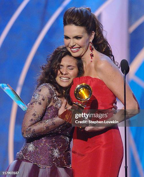 Aline Barros, winner Best Christian Album , and host Barbara Palacios