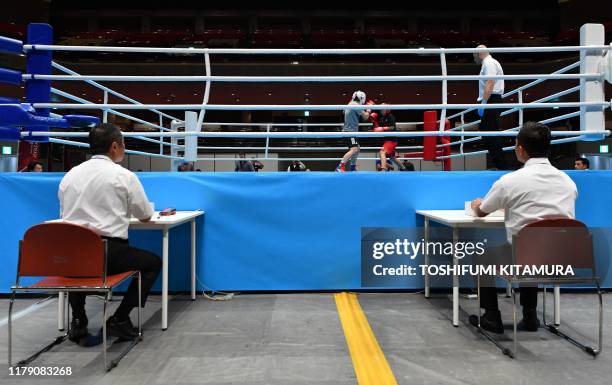 Officials In Boxing 645 Boxing Judge Stock Photos, High-Res Pictures, and Images - Getty Images