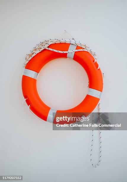 life ring - float imagens e fotografias de stock