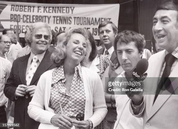 Ethel Kennedy, Roone Arledge, Dustin Hoffman and Howard Cosell