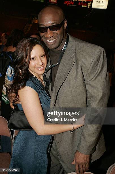 Michael Clarke Duncan during Celebrities Ringside at Winky Wright Vs. Shane Mosley - November 20, 2004 at Mandalay Bay Resort and Casino in Las...