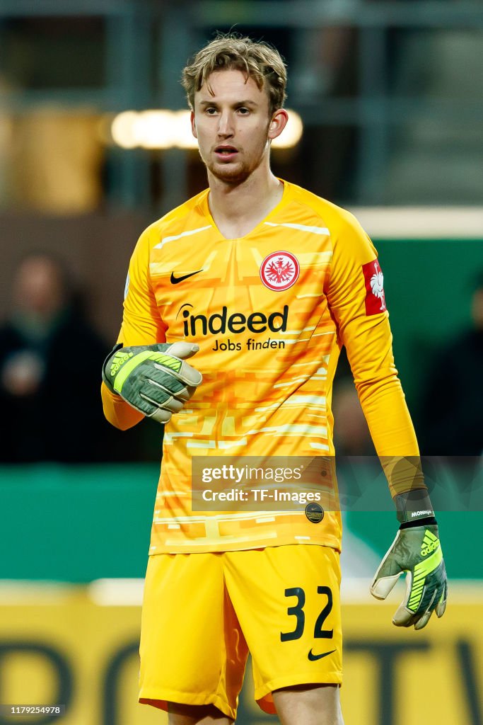 FC St. Pauli v Eintracht Frankfurt - DFB Cup