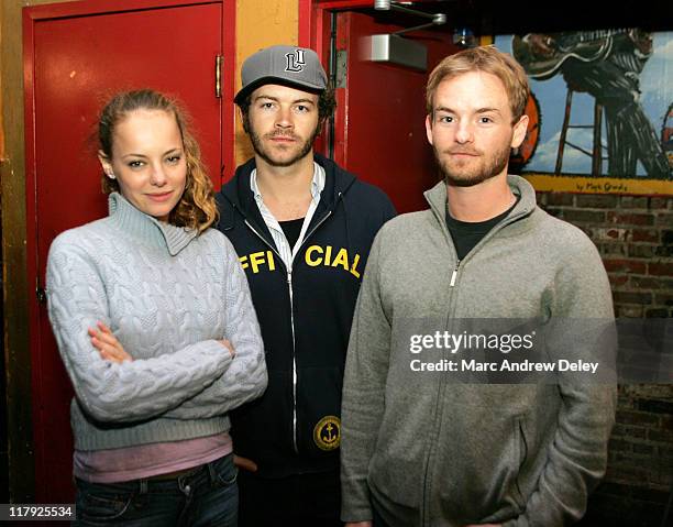 Bijou Phillips, Danny Masterson and Chris Masterson