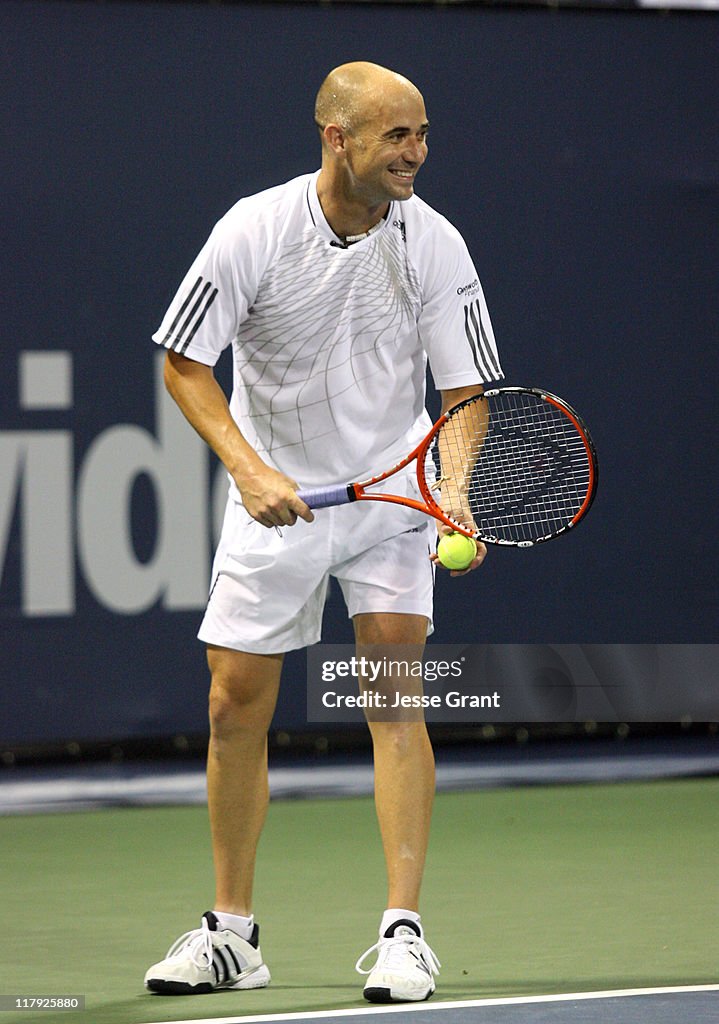 ATP - 2006 Countrywide Classic - Gibson and Baldwin Host "Night at the Net" MusiCares Fundraiser