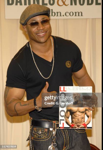 Ll Cool J Platinum Workout Photos and Premium High Res Pictures - Getty ...