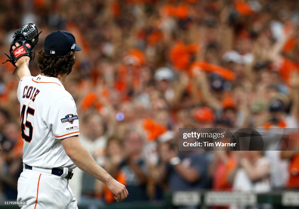 Divisional Series - Tampa Bay Rays v Houston Astros - Game Two