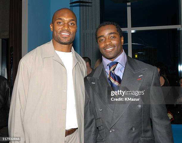 Amani Toomer of the NY Giants and Curtis Martin of the NY Jets