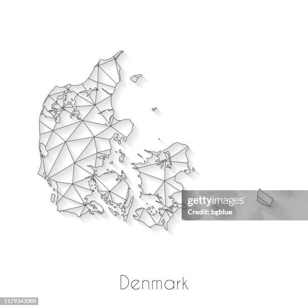 dänemark-kartenverbindung - netzwerknetz auf weißem hintergrund - dänemark stock-grafiken, -clipart, -cartoons und -symbole