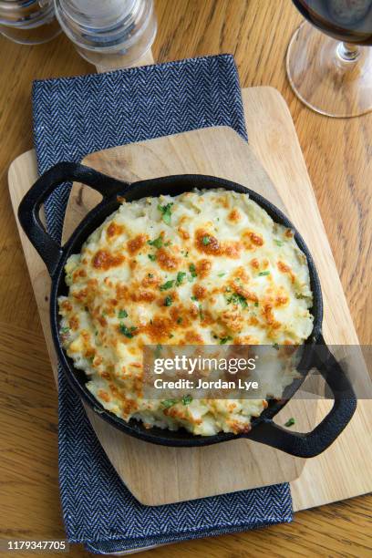 overhead view of shepherd's pie - casserole stock pictures, royalty-free photos & images