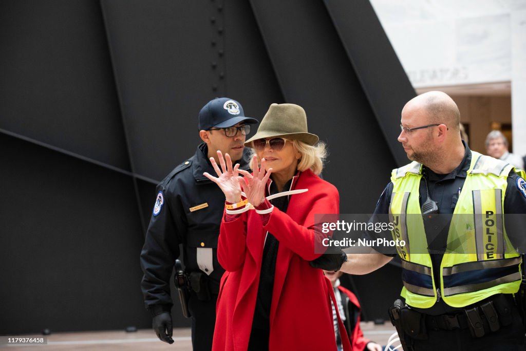 Jane Fonda Arrested During A Climate Change Protest In Washington
