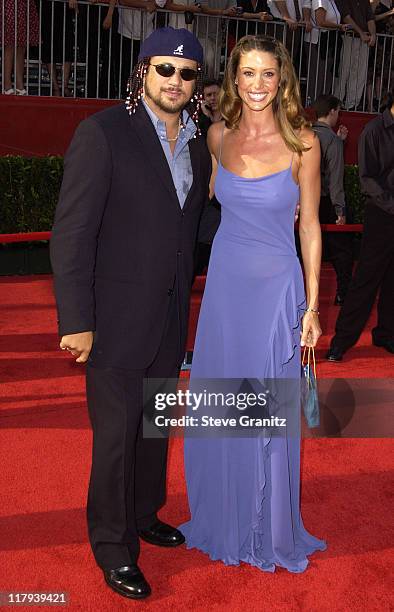 Joseph Reitman & wife Shannon Elizabeth during 2002 ESPY Awards - Arrivals at The Kodak Theater in Hollywood, California, United States.