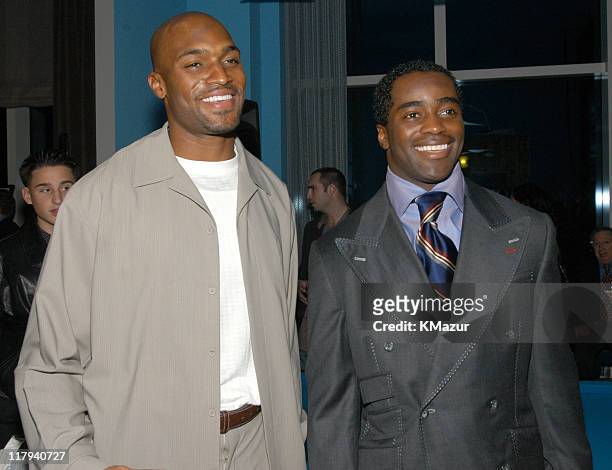 Amani Toomer of the NY Giants and Curtis Martin of the NY Jets