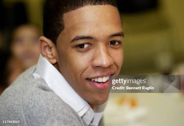Channing Frye of the New York Knicks during The New York Knicks and Harlem Dowling Deliver Food to the PS 161 After School Program - January 11, 2007...