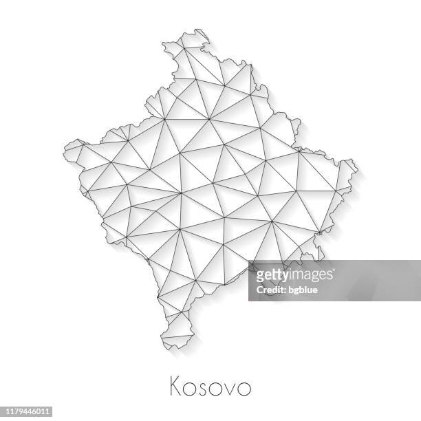 ilustraciones, imágenes clip art, dibujos animados e iconos de stock de conexión de mapa de kosovo - malla de red sobre fondo blanco - pristina