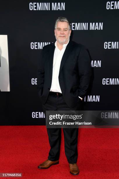 Guy Williams Photos and Premium High Res Pictures - Getty Images