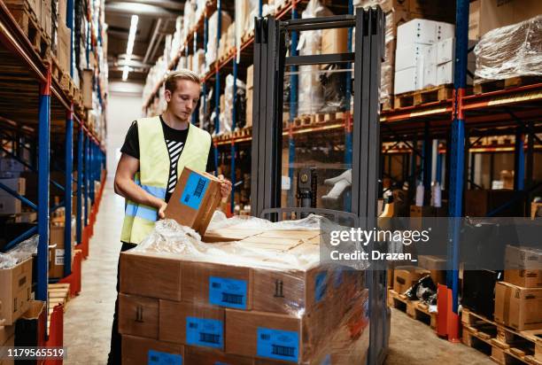 checking the quality of products and packaging - storage compartment stock pictures, royalty-free photos & images